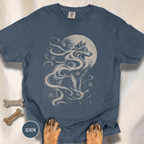 Snow Wolf Under the Moon  T-shirt