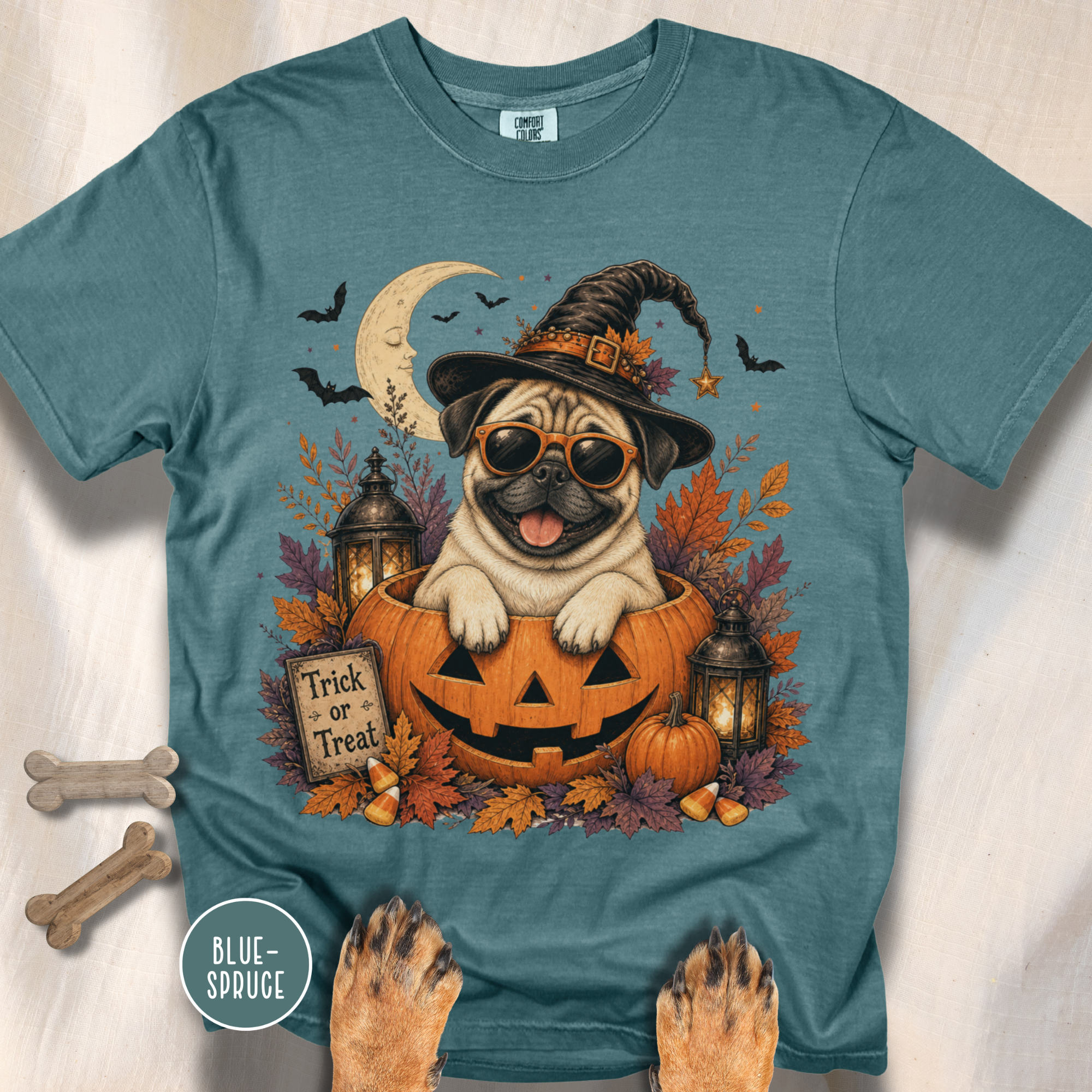 Pug in a Jack-o-Lantern T-shirt