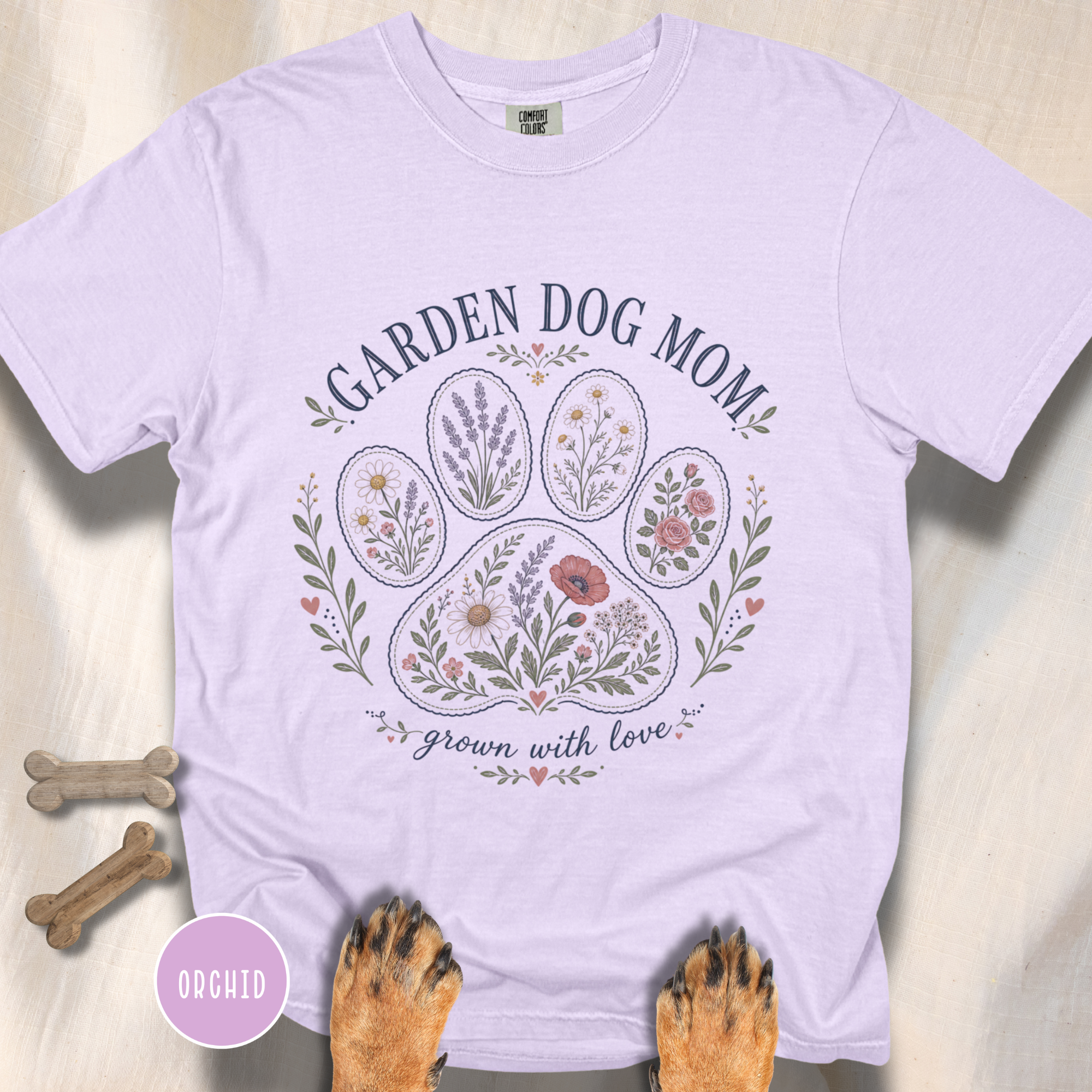 Garden Dog Mom Paw Print T-shirt