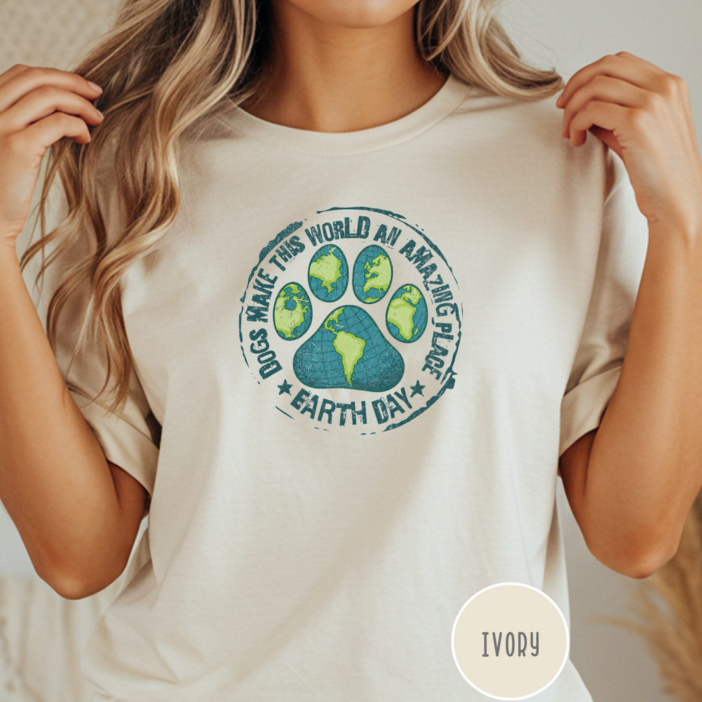 Dogs Make the World Amazing T-shirt