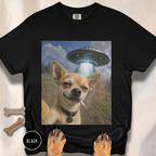 Chihuahua Smiling UFO Selfie T-shirt