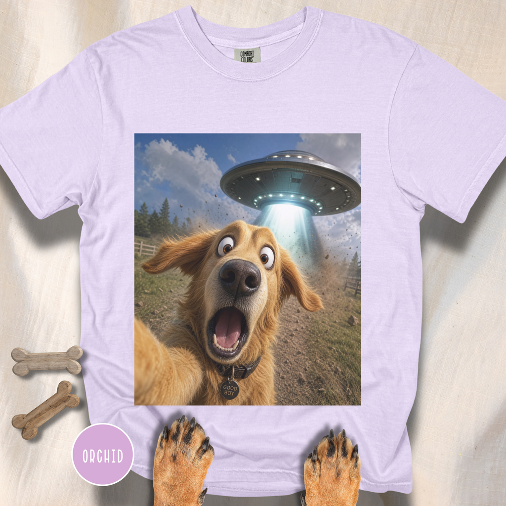 Dog UFO Selfie T-shirt