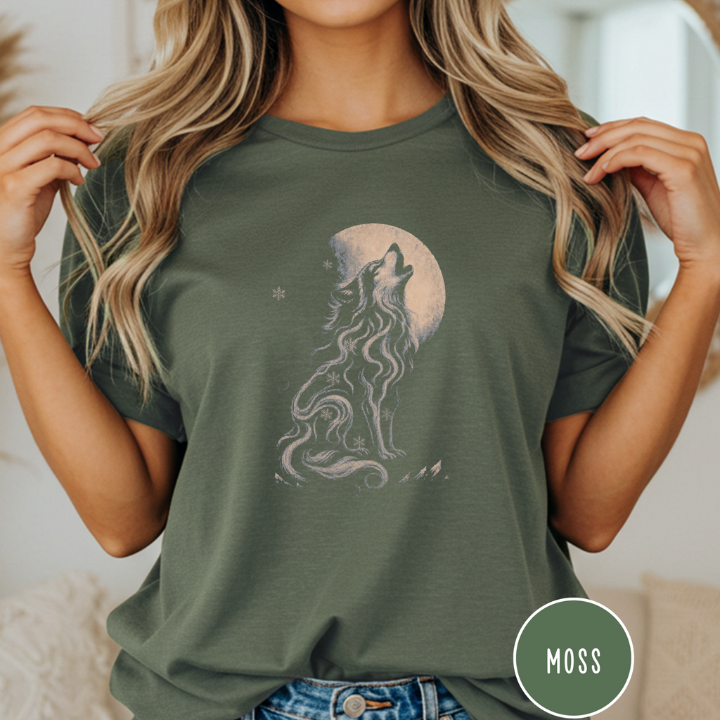 Snow Wolf Howls at the Moon  T-shirt