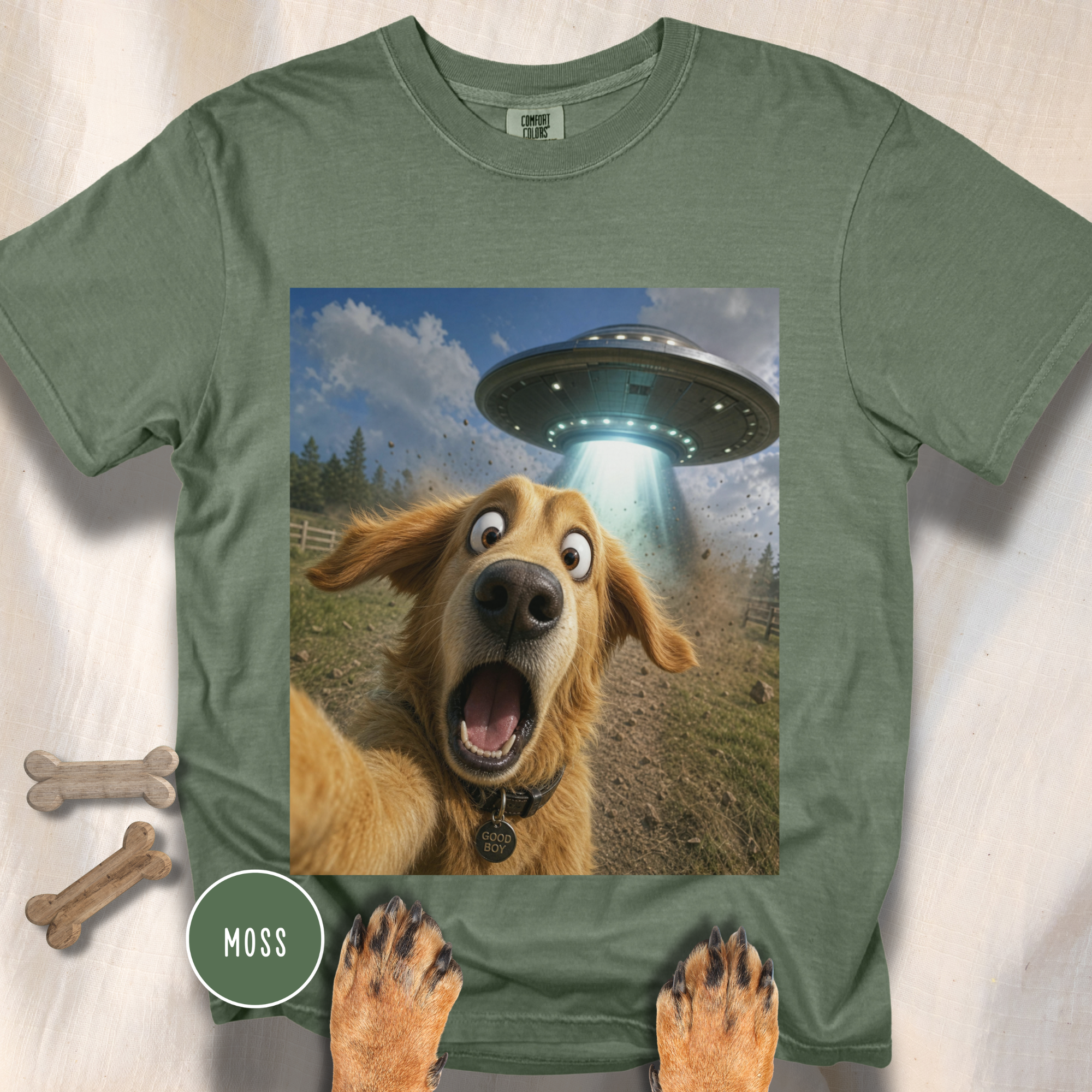 Dog UFO Selfie T-shirt