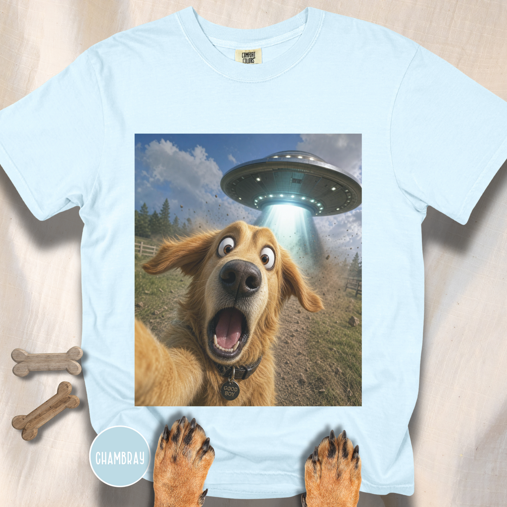 Dog UFO Selfie T-shirt