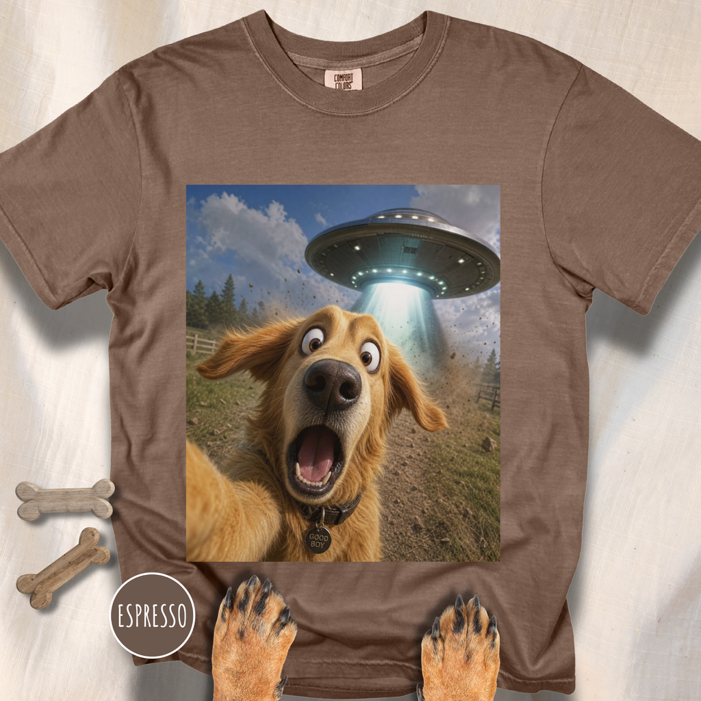 Dog UFO Selfie T-shirt