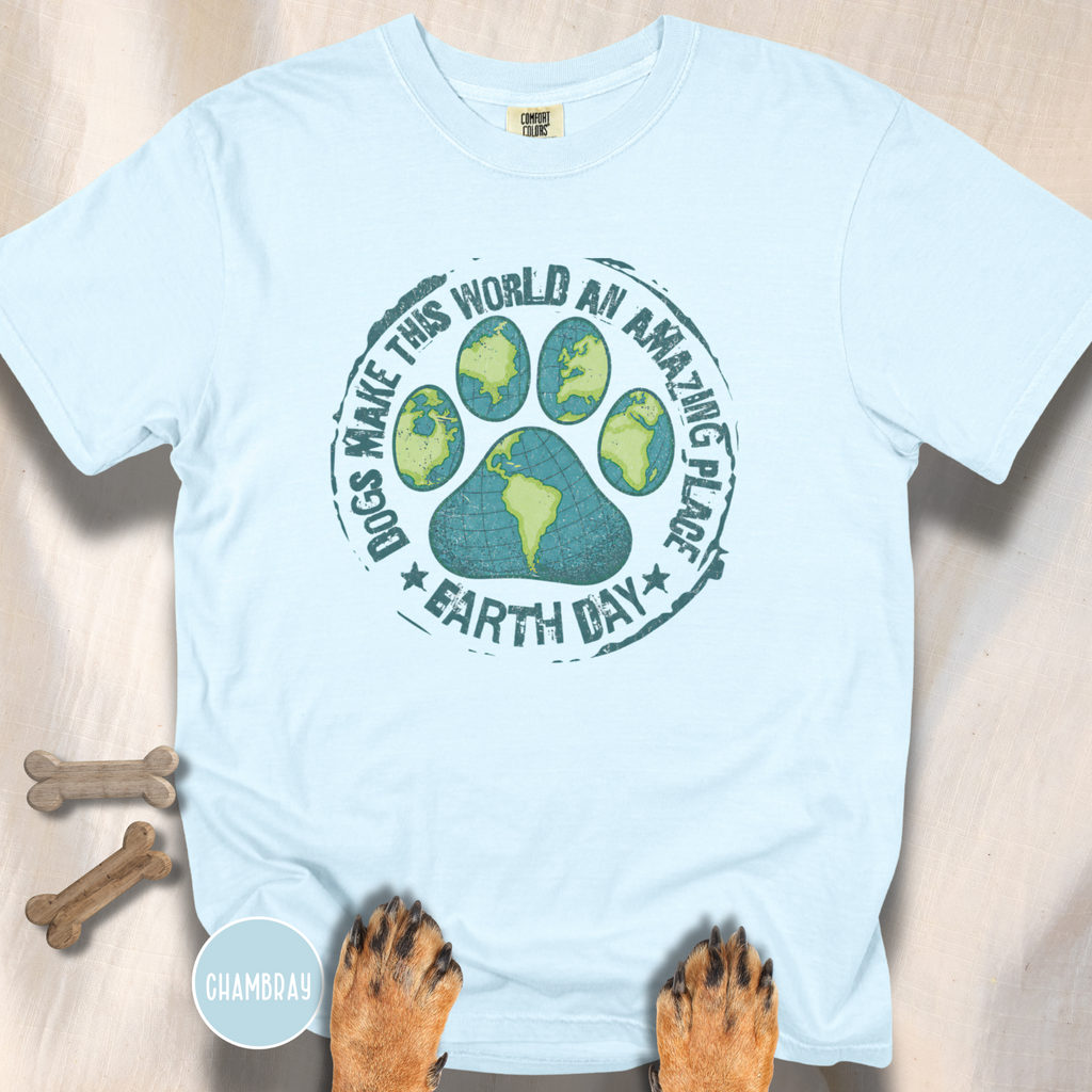 Dogs Make the World Amazing T-shirt
