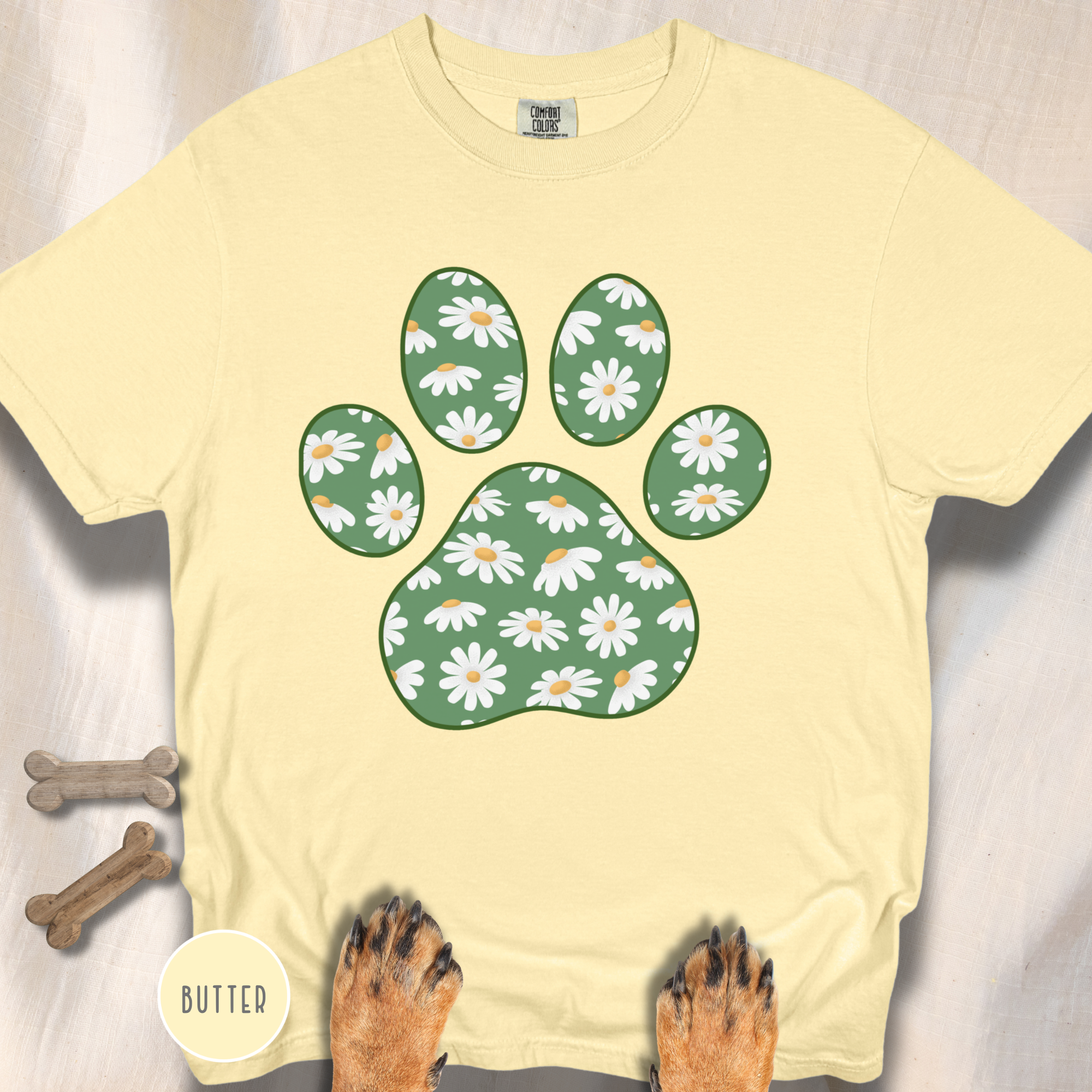 Daisies on Green Dog Paw T-shirt