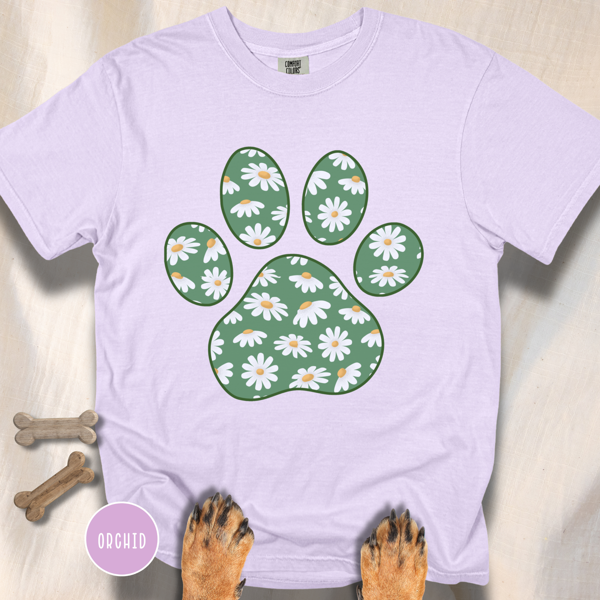 Daisies on Green Dog Paw T-shirt