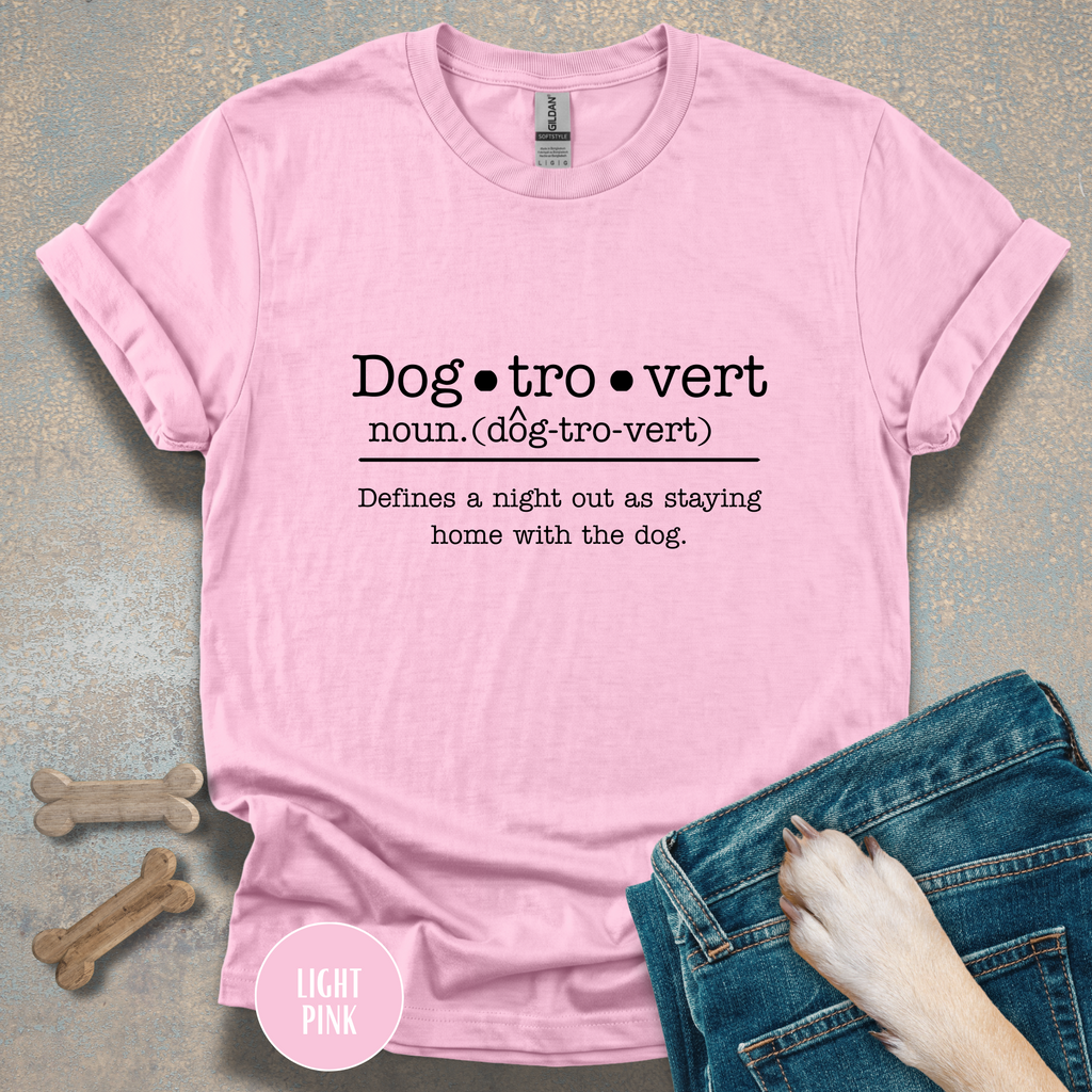 Dogtrovert Definition T-shirt. Prefers to socialize with dogs.