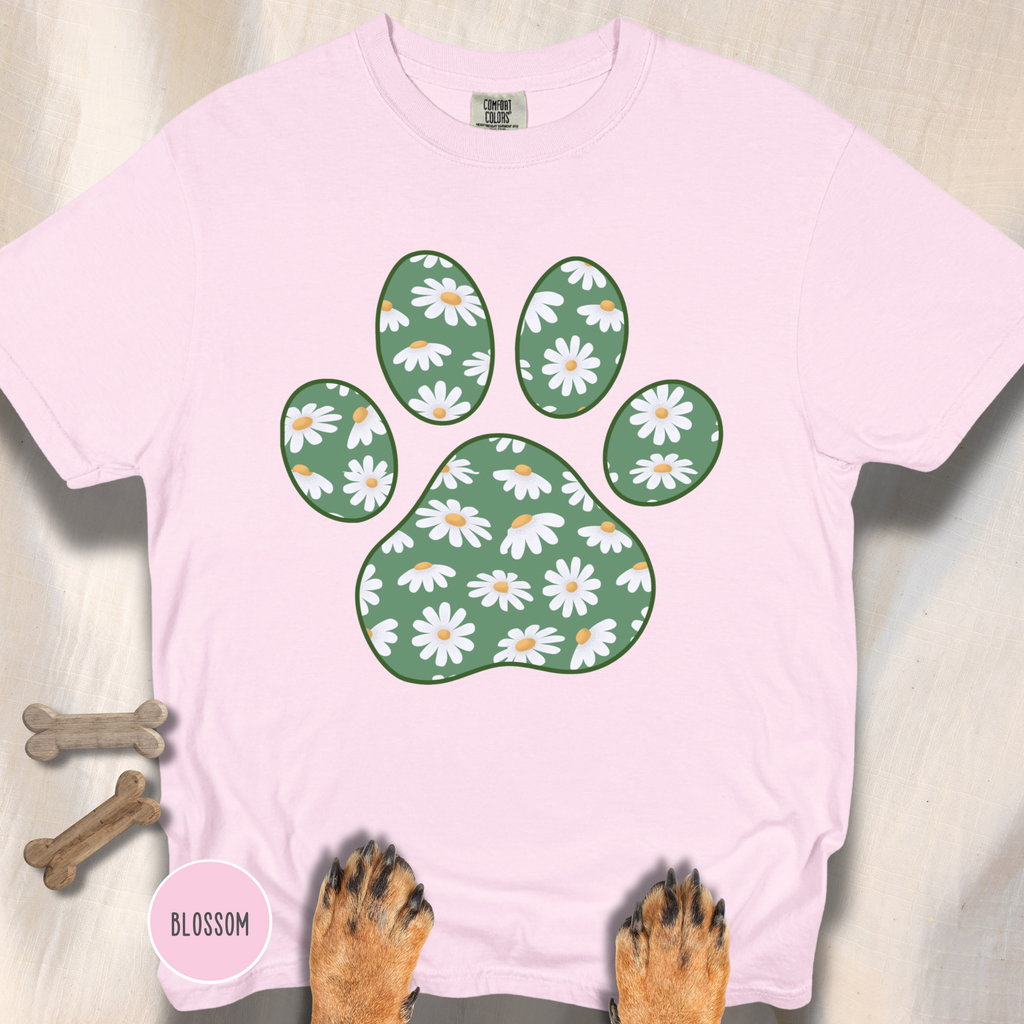 Daisies on Green Dog Paw T-shirt