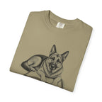 German Shepherd The Plot Thickens T-shirt
