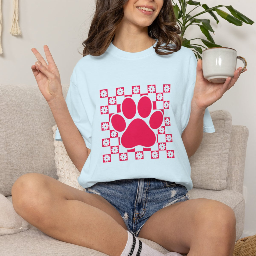 Retro Pink Daisy Grid Paw Print T-shirt
