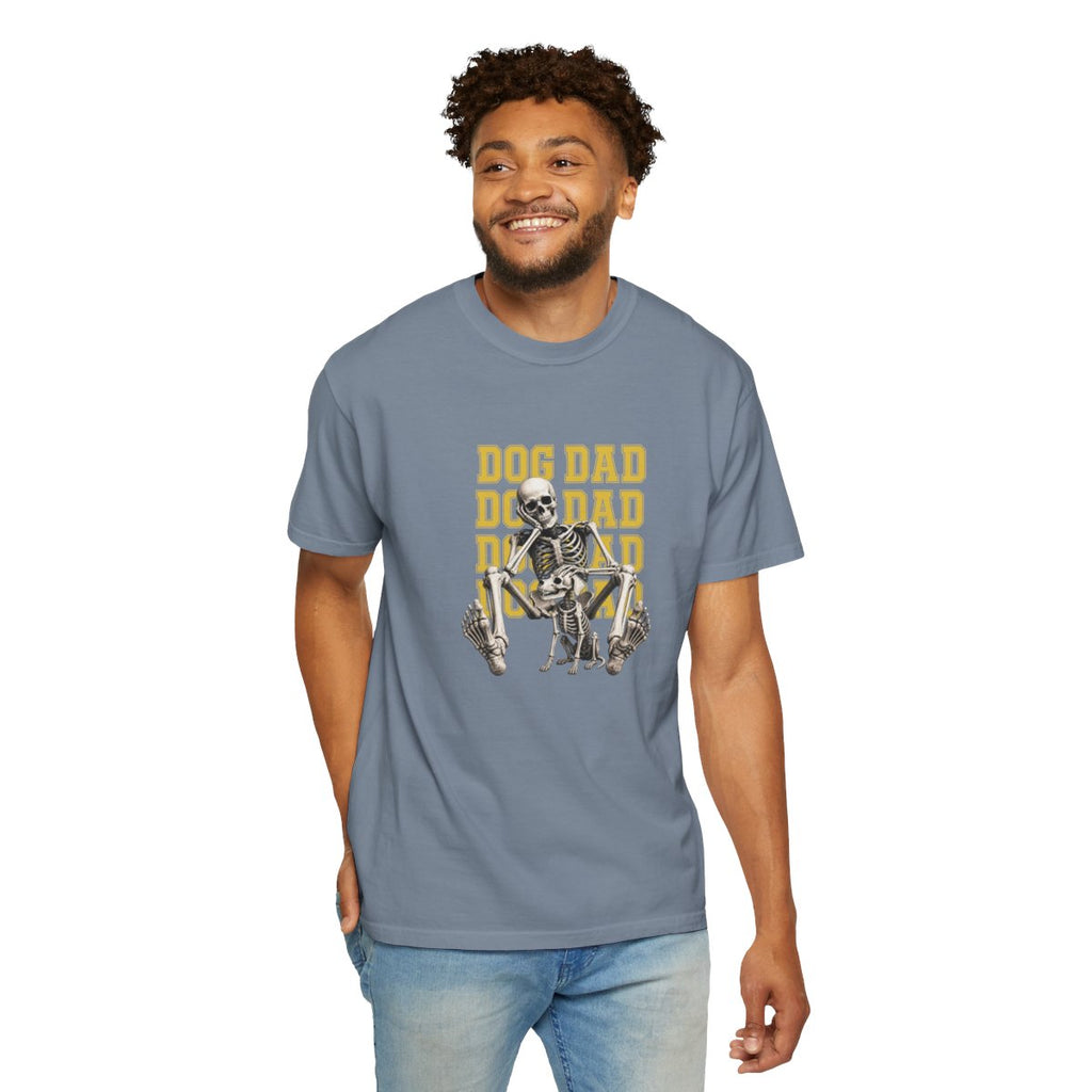 Dog Dad Skeleton Pets His Dog T-Shirt