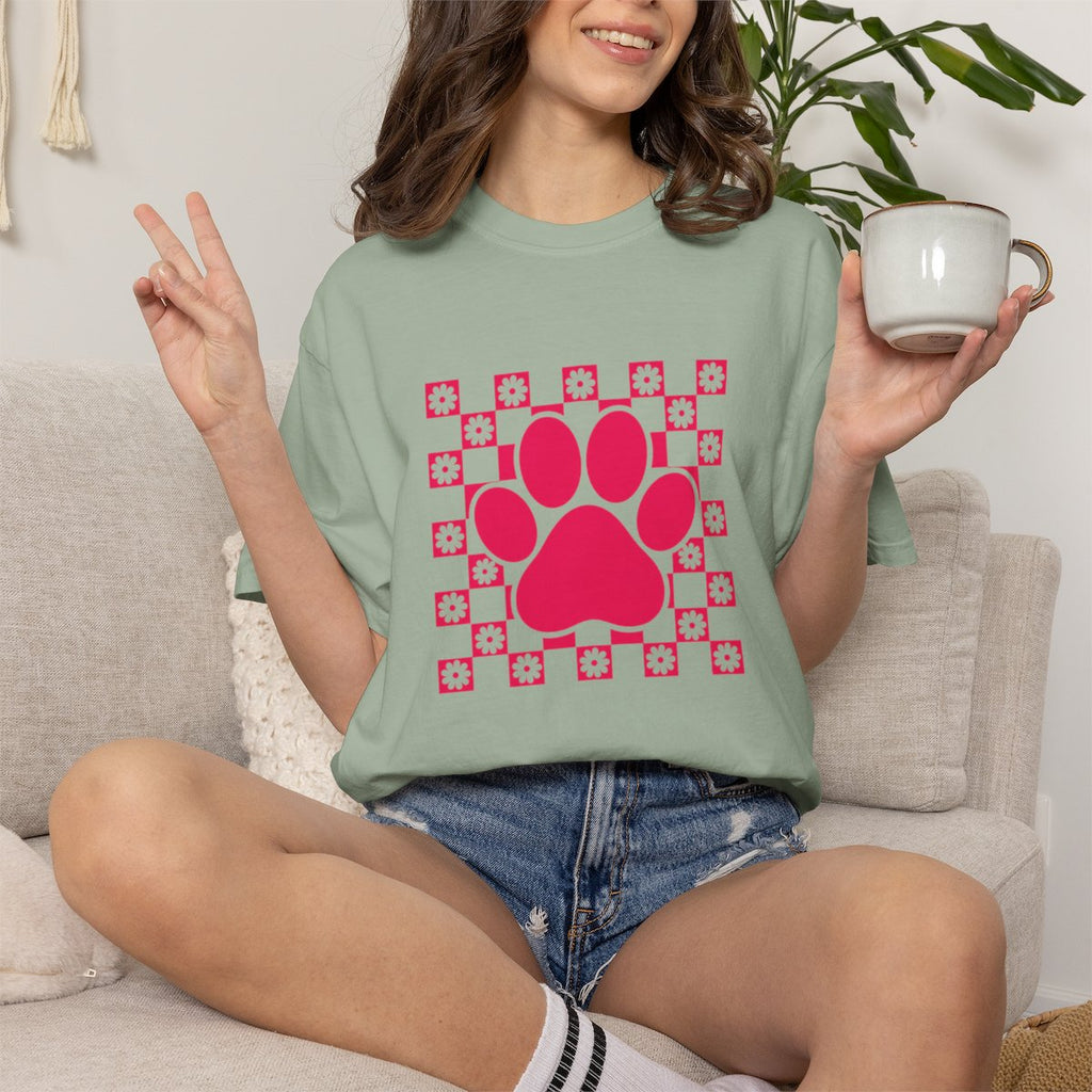 Retro Pink Daisy Grid Paw Print T-shirt