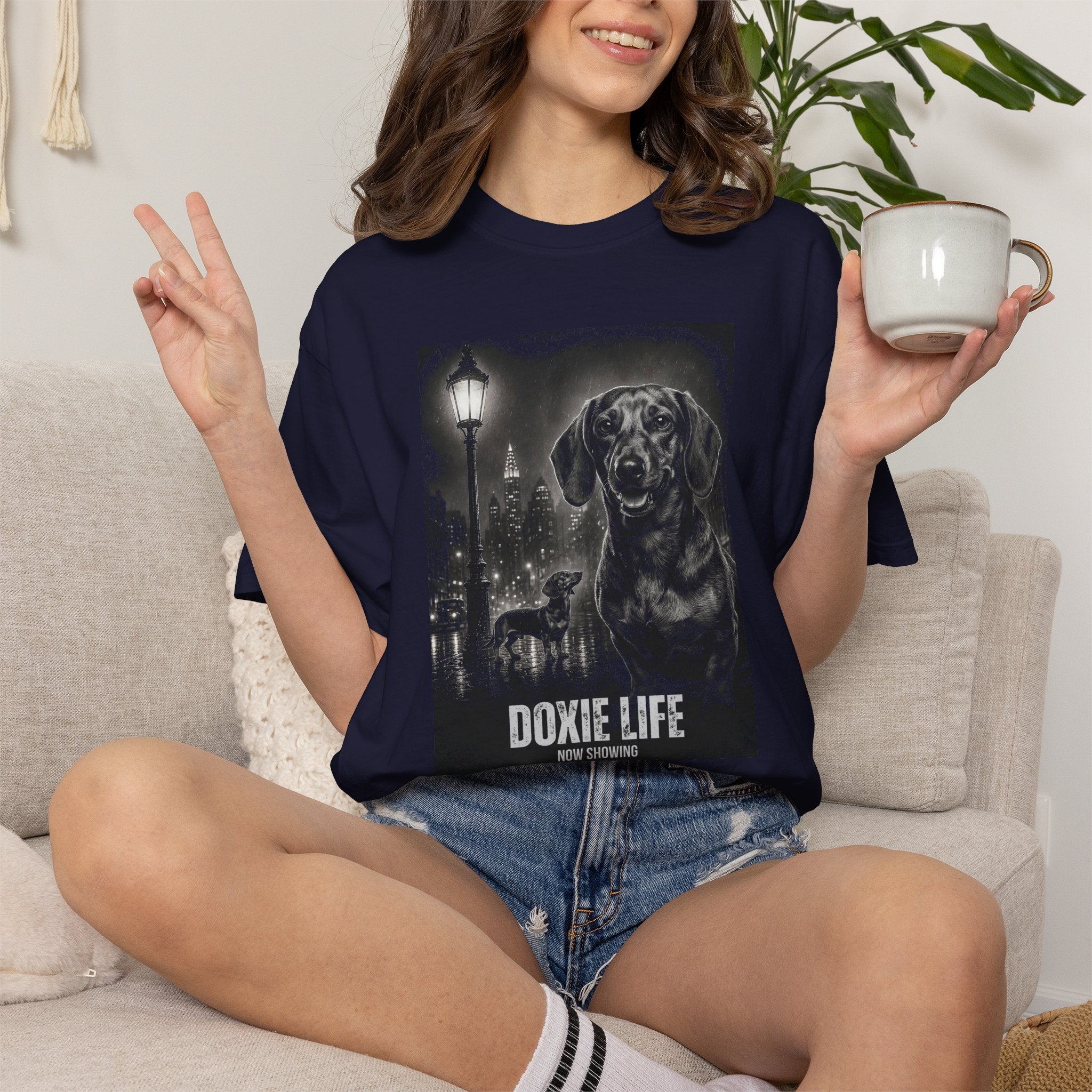 Doxie Life film noir movie poster T-shirt