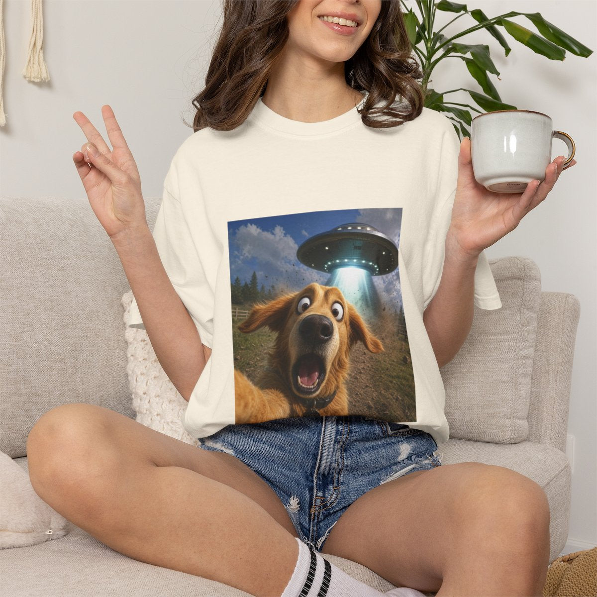 Dog UFO Selfie T-shirt
