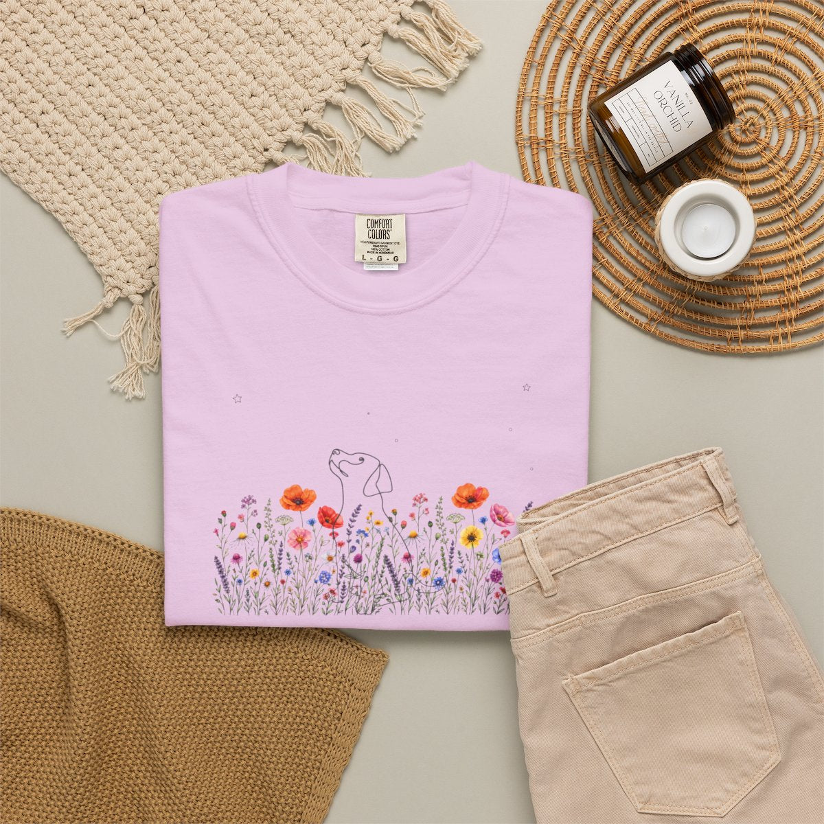Among the Flowers and the Stars  T-shirt