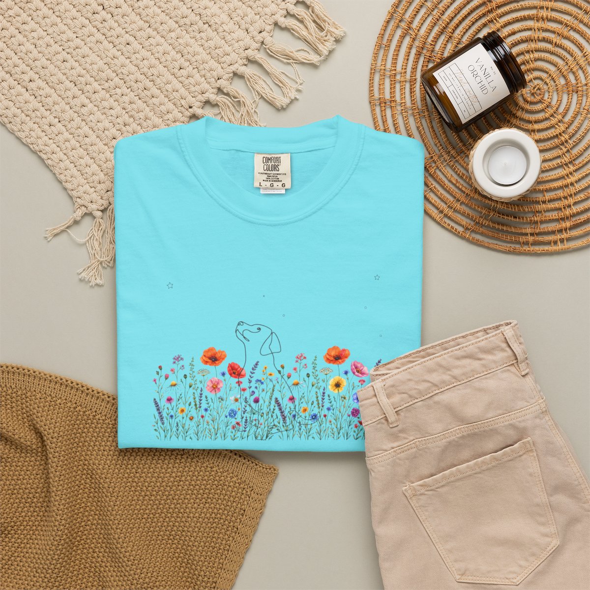 Among the Flowers and the Stars  T-shirt
