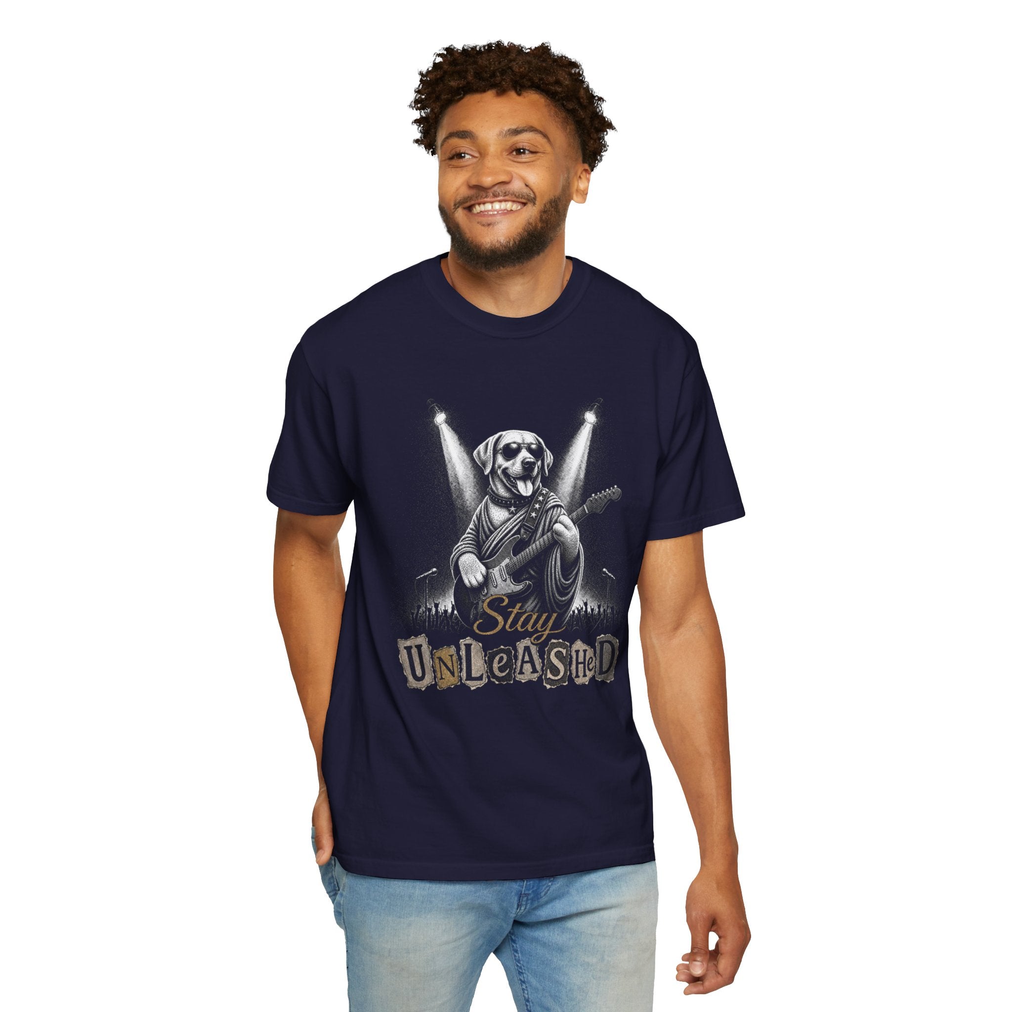 Labrador Retriever Stay Unleashed Vintage Bootleg T-shirt