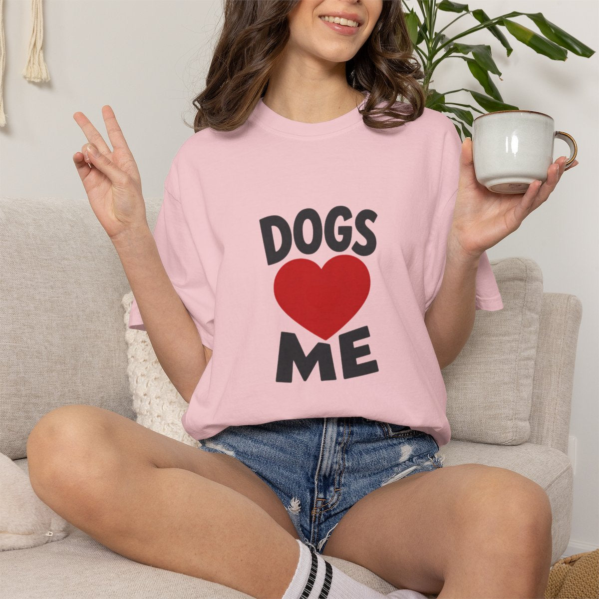 Dogs Heart Me T-shirt