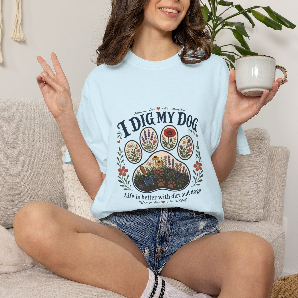 I Dig My Dog Paw Print T-shirt