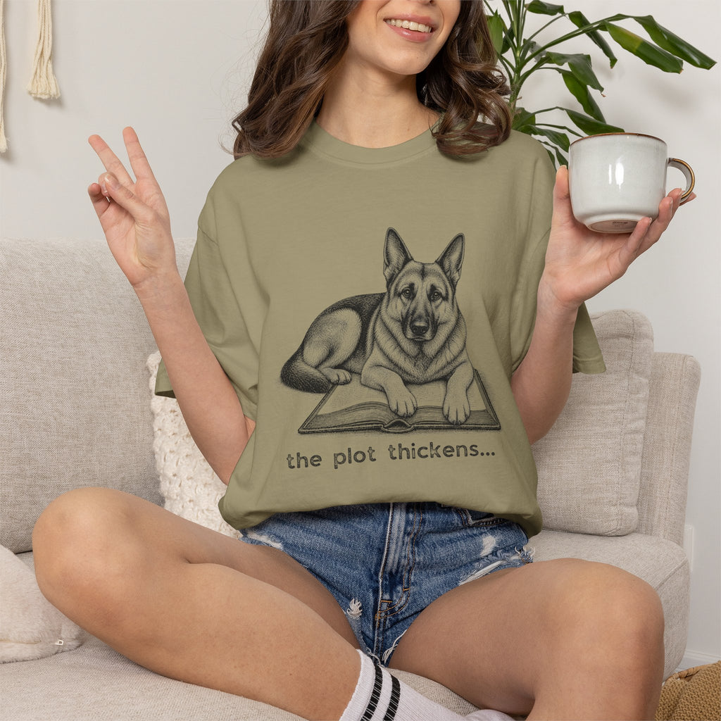 German Shepherd The Plot Thickens T-shirt