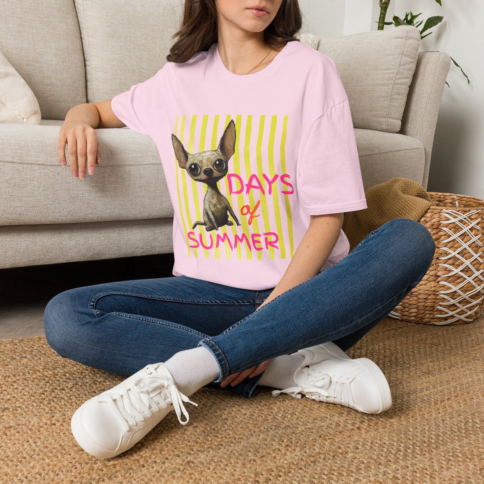 Dog Days of Summer Chihuahua Graphic T-Shirt